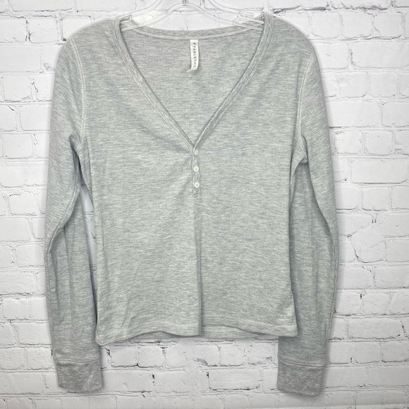 Fabletics Long-Sleeve Waffle Henley - Picture 3 of 4